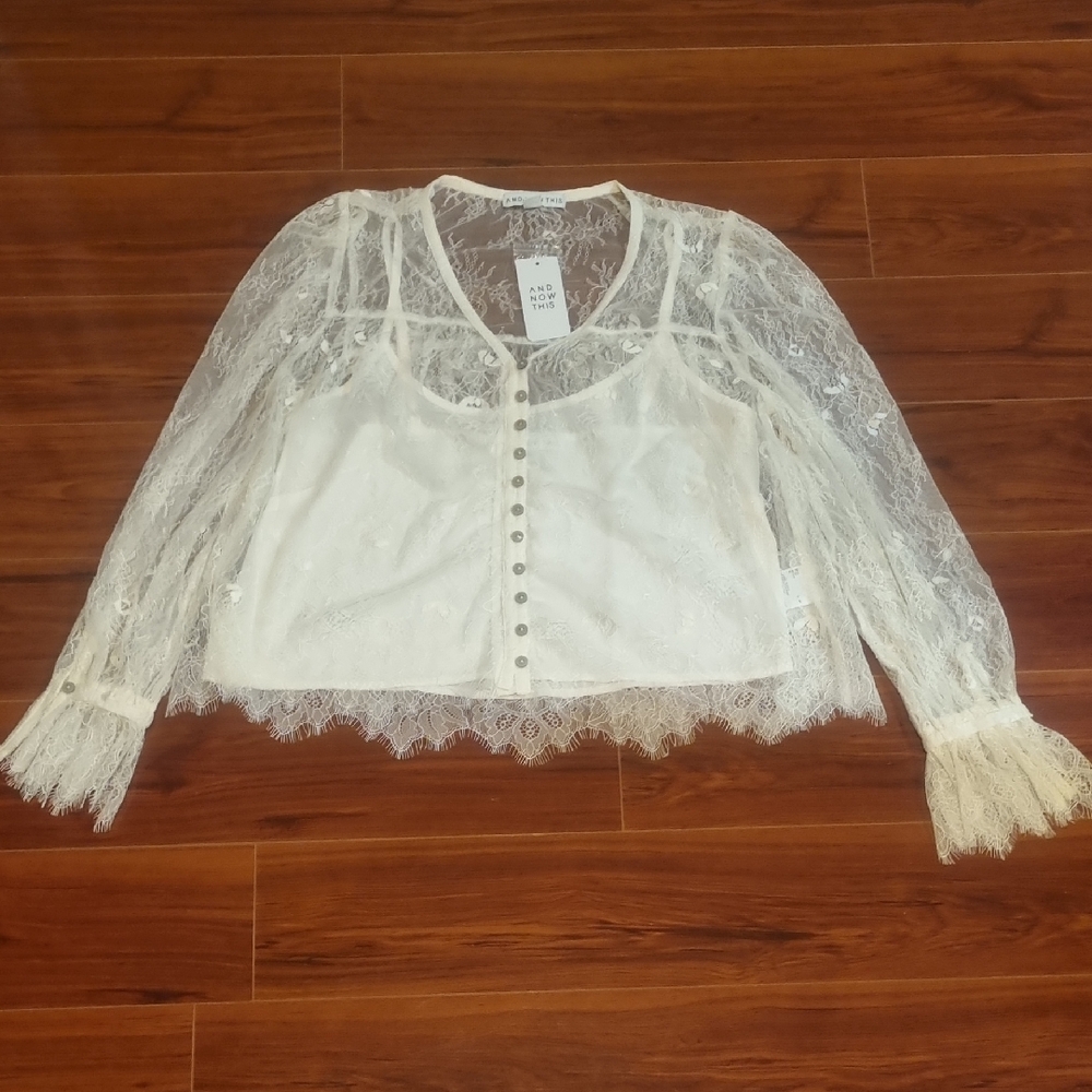 And Now This Lace Top Cream Size Extra Small - Picture 3 of 12